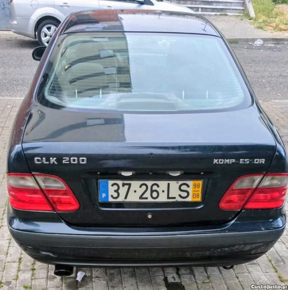 Mercedes-Benz Classe CLK Clássico — fotografia 5