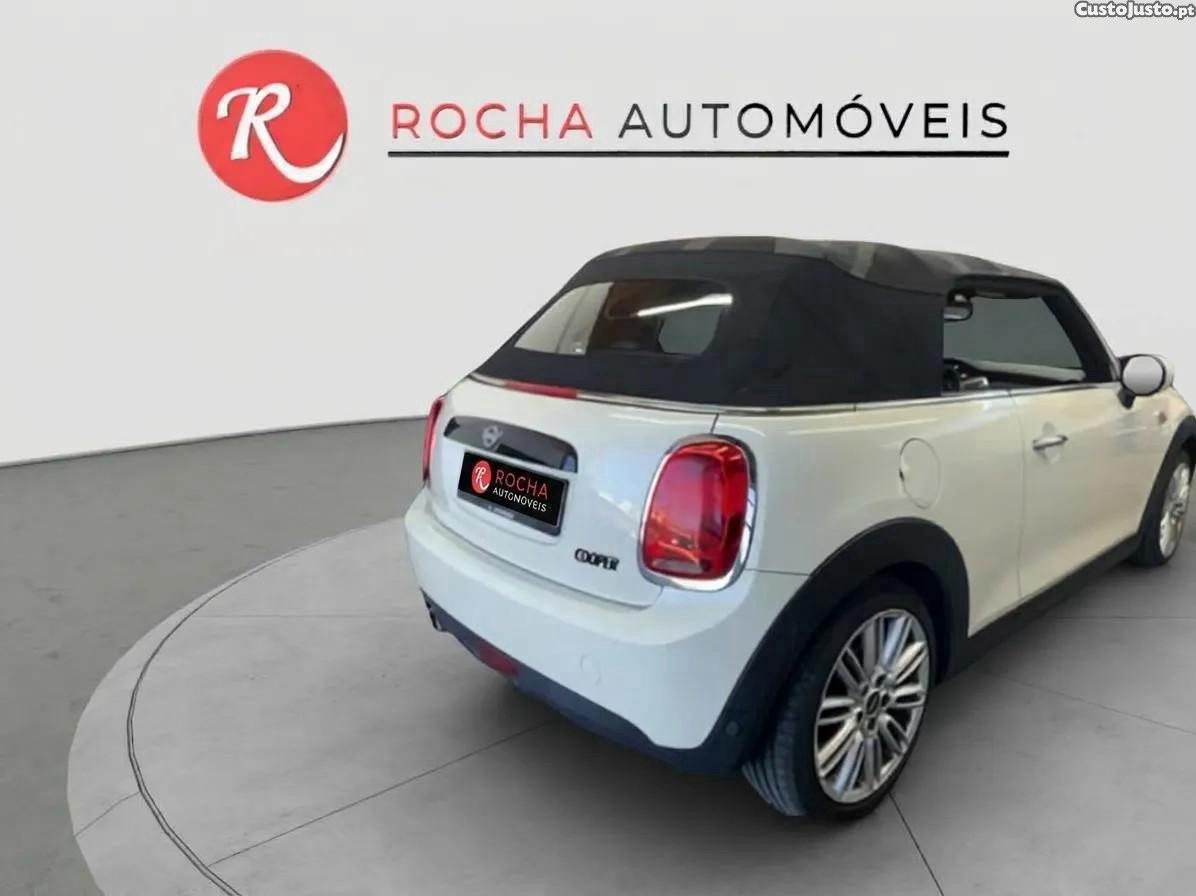 MINI Cabrio Cooper Auto - 18 — photo 3