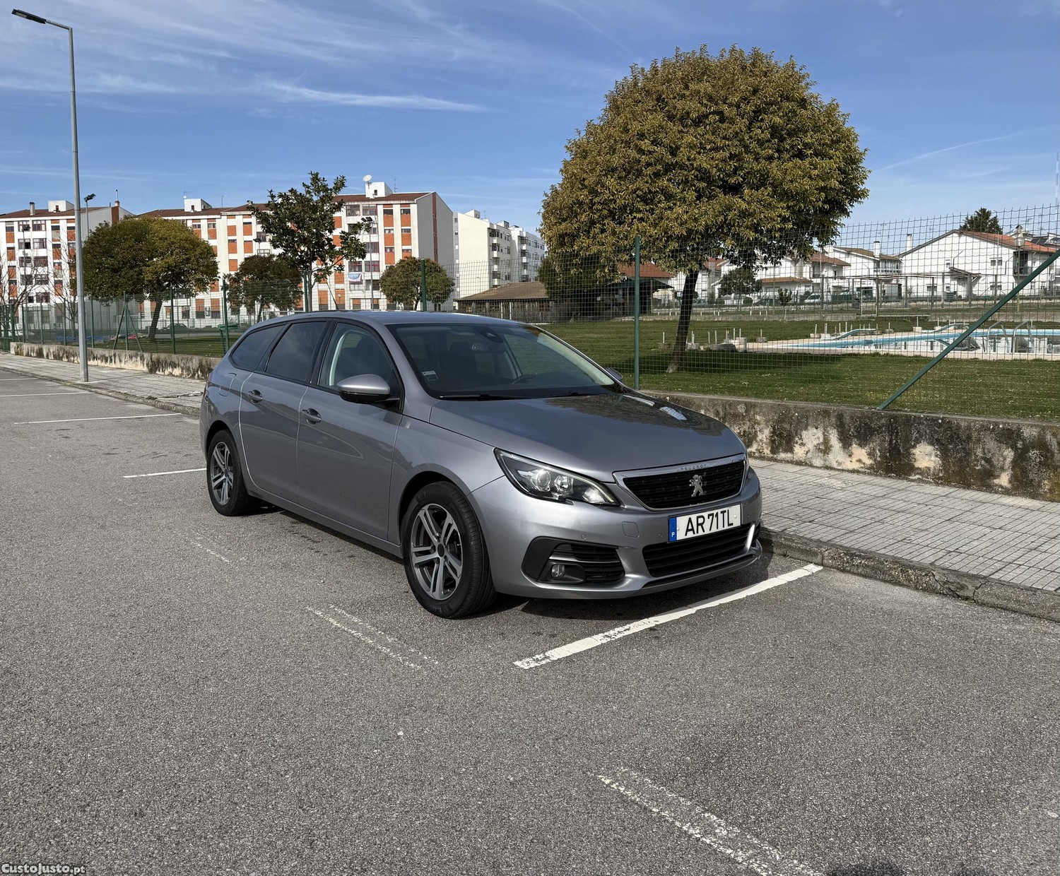 Peugeot 308 SW 1.5BlueHDi 130cvs Active — fotografia 7