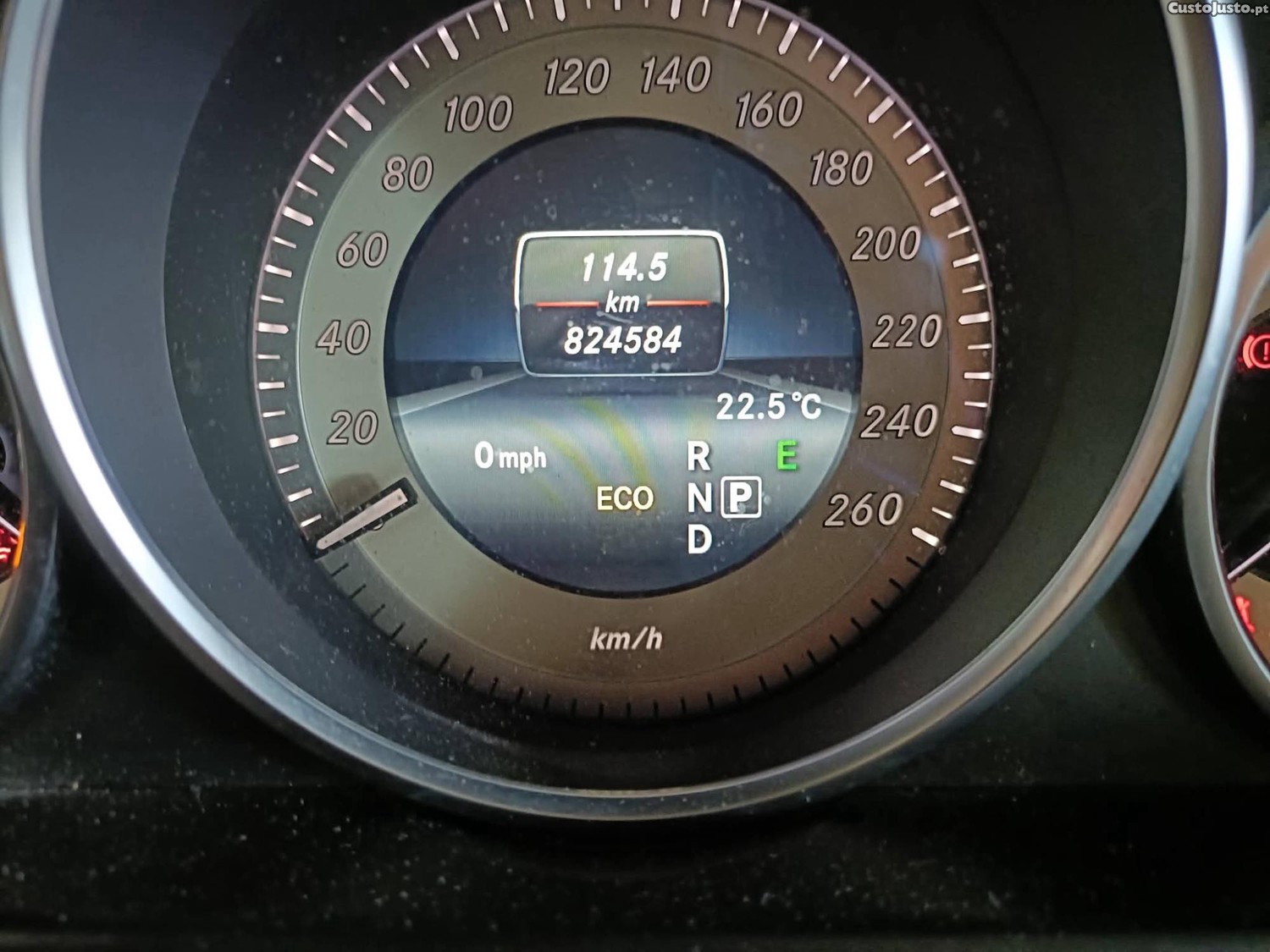 Mercedes-Benz E 220 Bluetec — photo 2