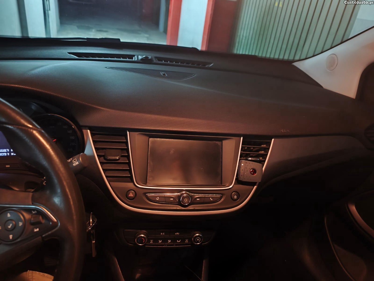 Opel Crossland X — fotografia 5