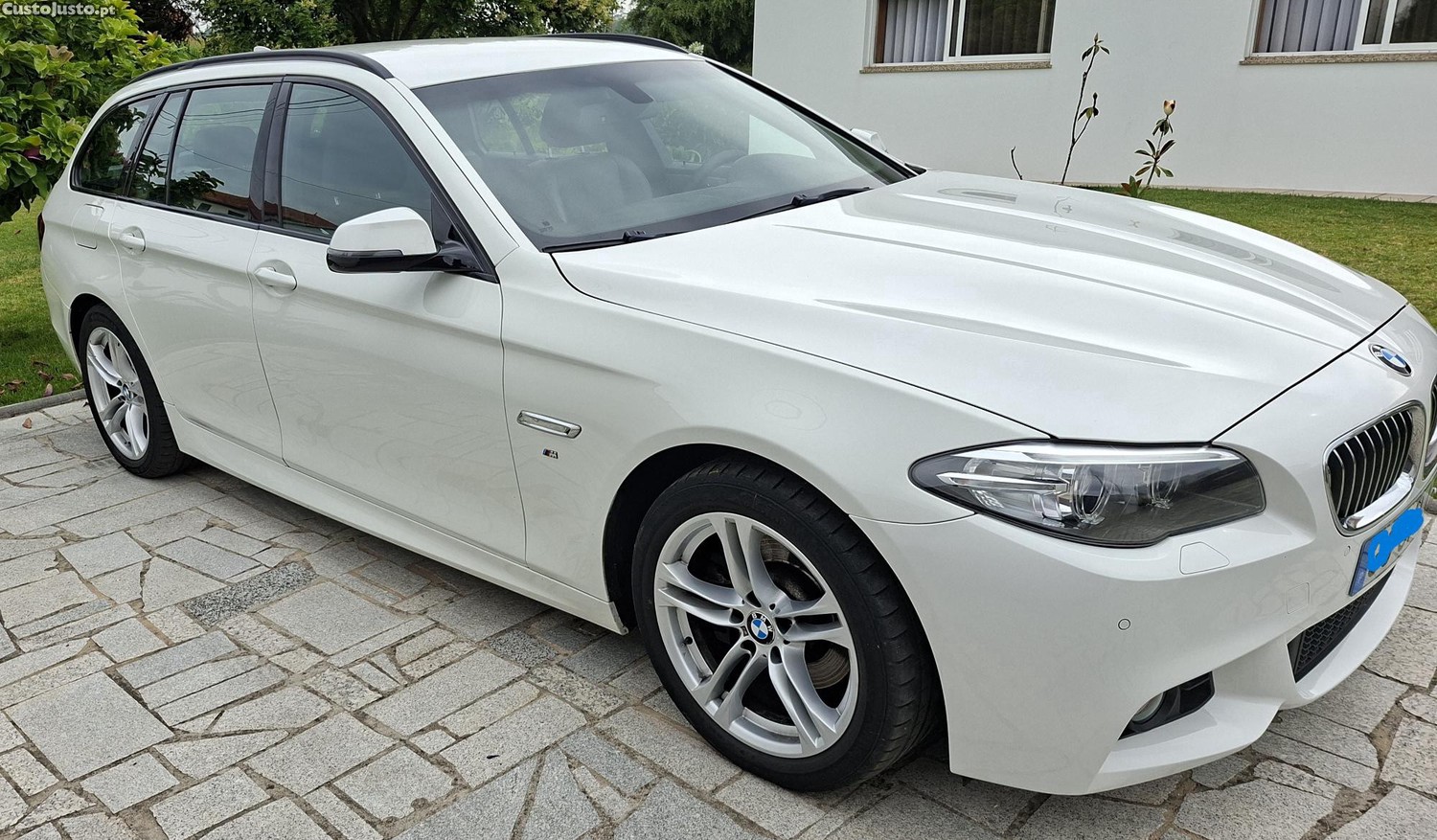 BMW 520 Touring Pack M — fotografia 2