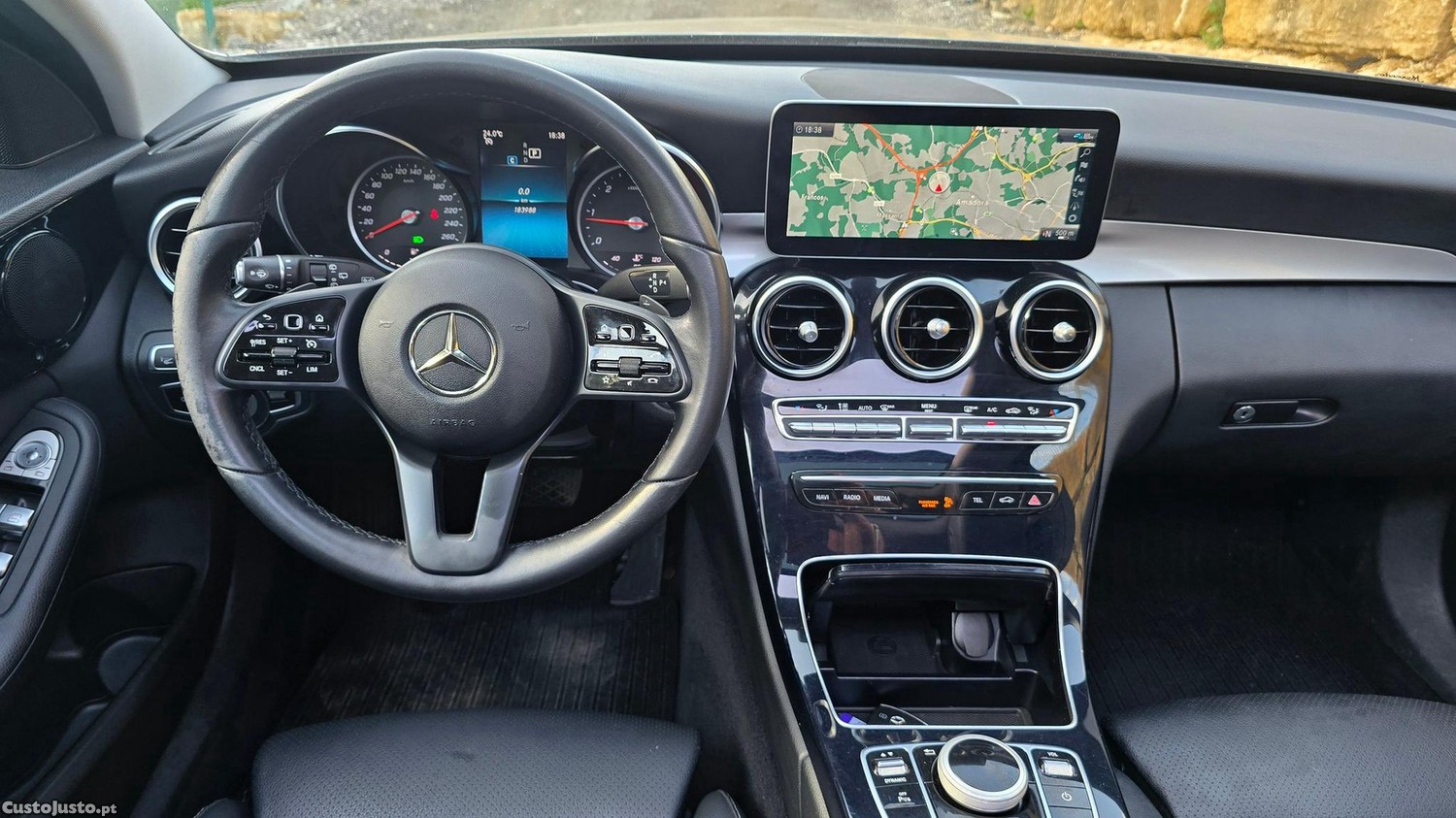 Mercedes-Benz C 220 d Avantgarde — fotografia 16