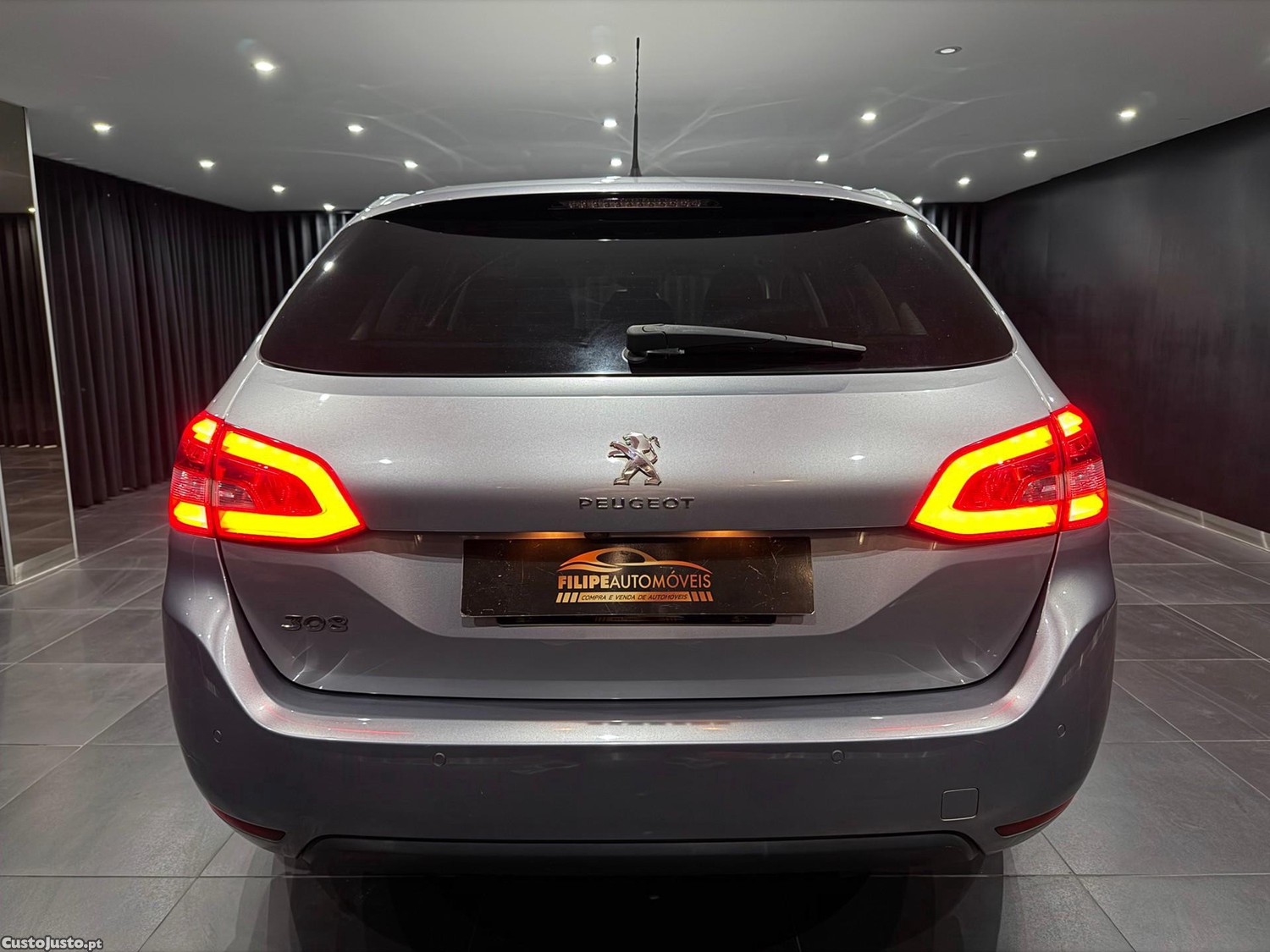Peugeot 308 SW 1.6 BlueHDi Allure — fotografia 19