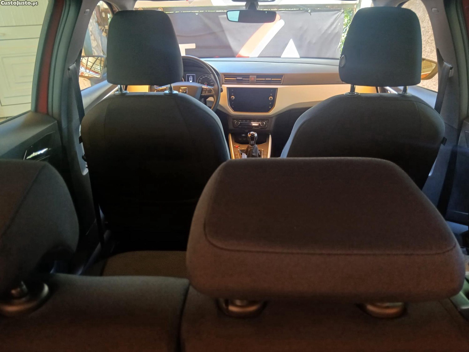SEAT Arona 1.6 TDI Xcellence só com 69.675Km — fotografia 3