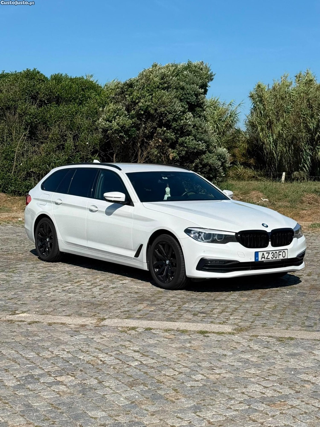 BMW 520 Xdrive — fotografia 5