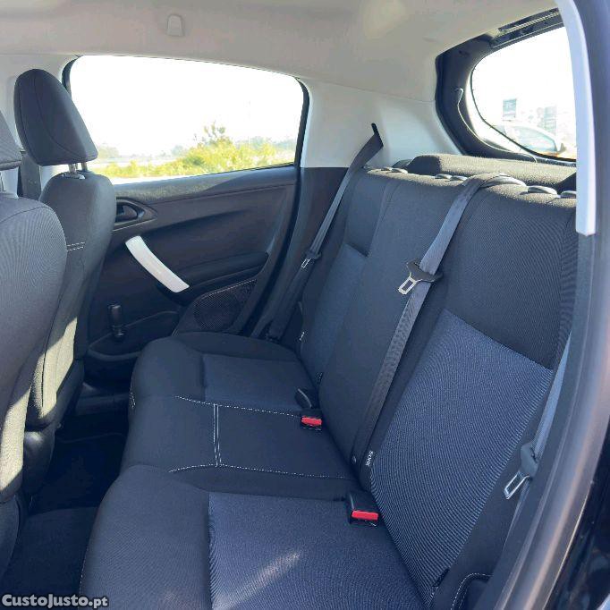 Peugeot 208 1.2 Like Gasolina — photo 4