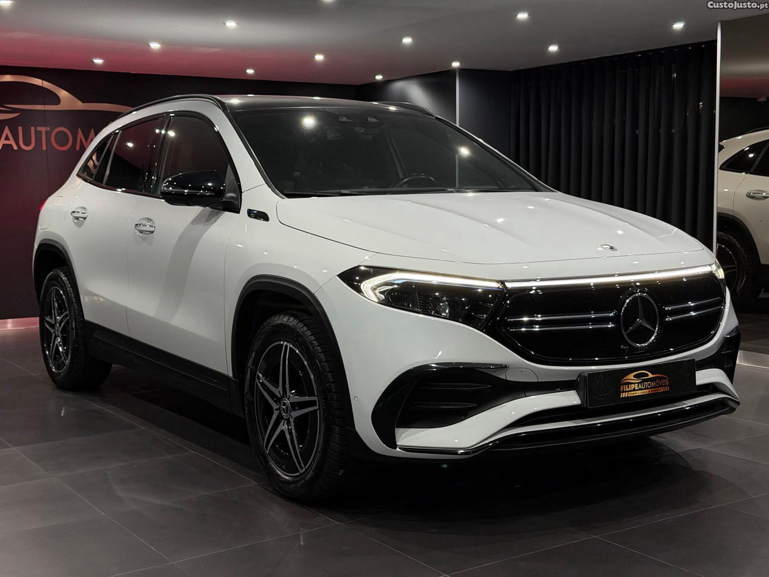Mercedes-Benz EQA AMG Line — fotografia 17