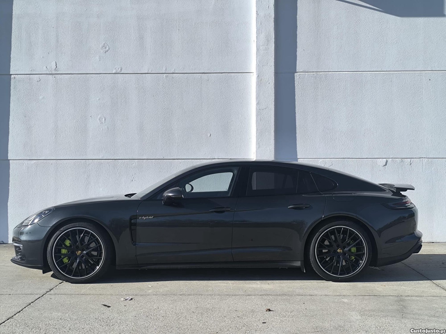Porsche Panamera 4 E-Hybrid Executive — photo 2