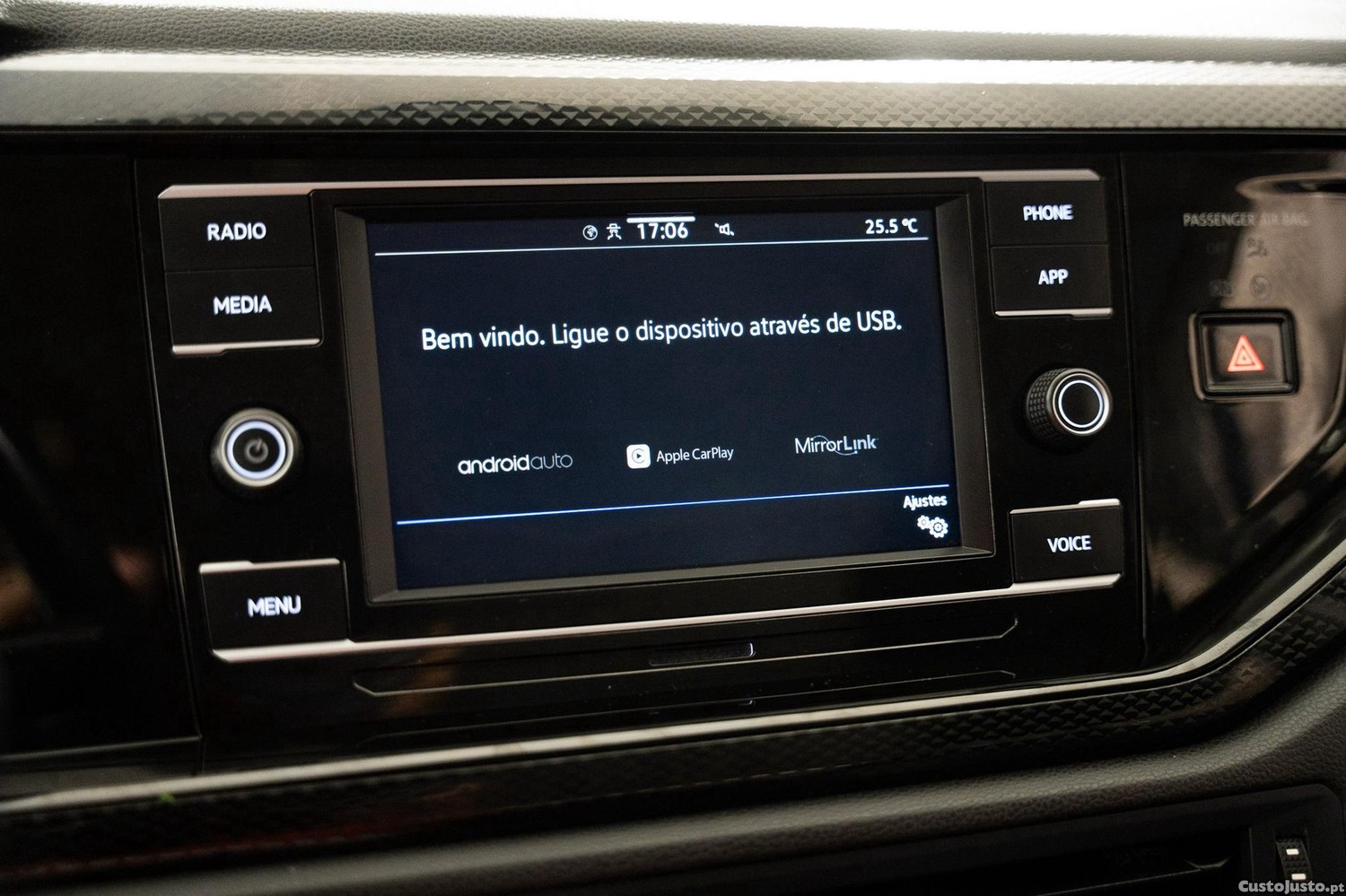 Volkswagen Taigo 1.0 TSI Life DSG — fotografia 10