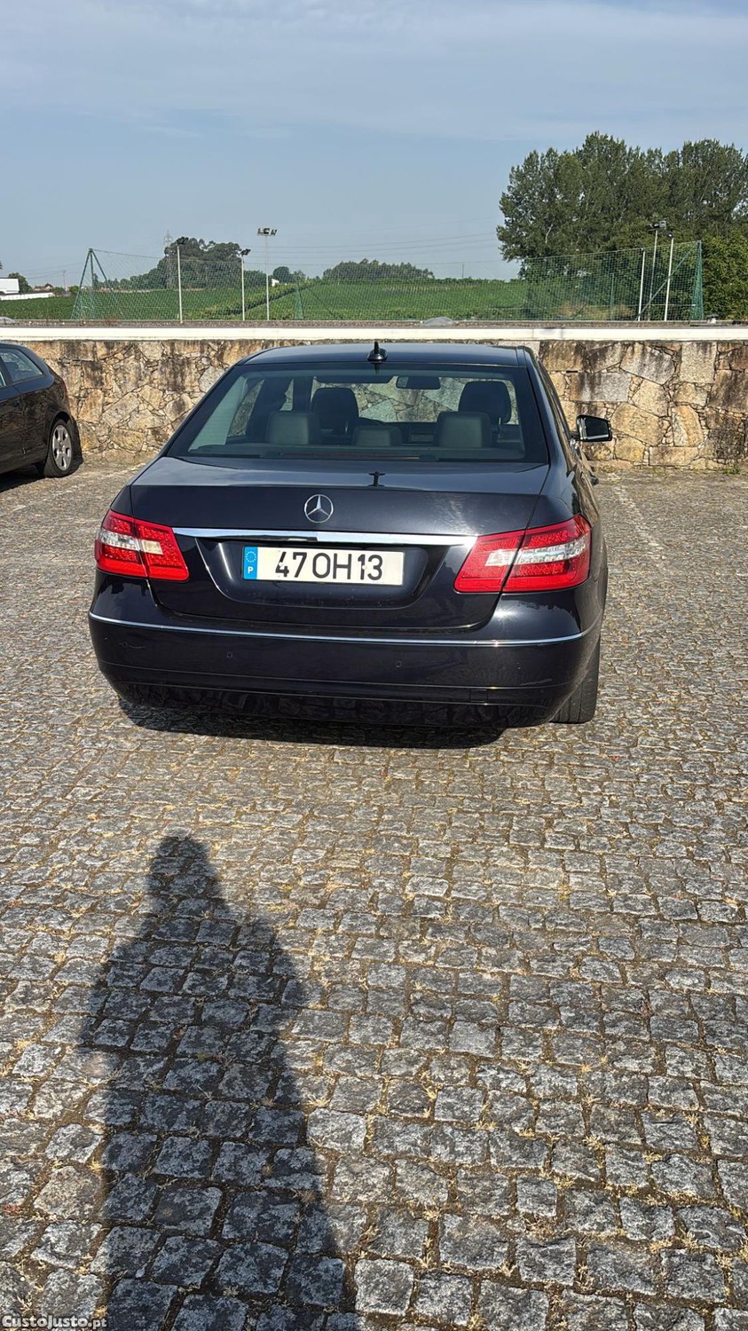 Mercedes-Benz E 250 250 Cdi - 14 — photo 4