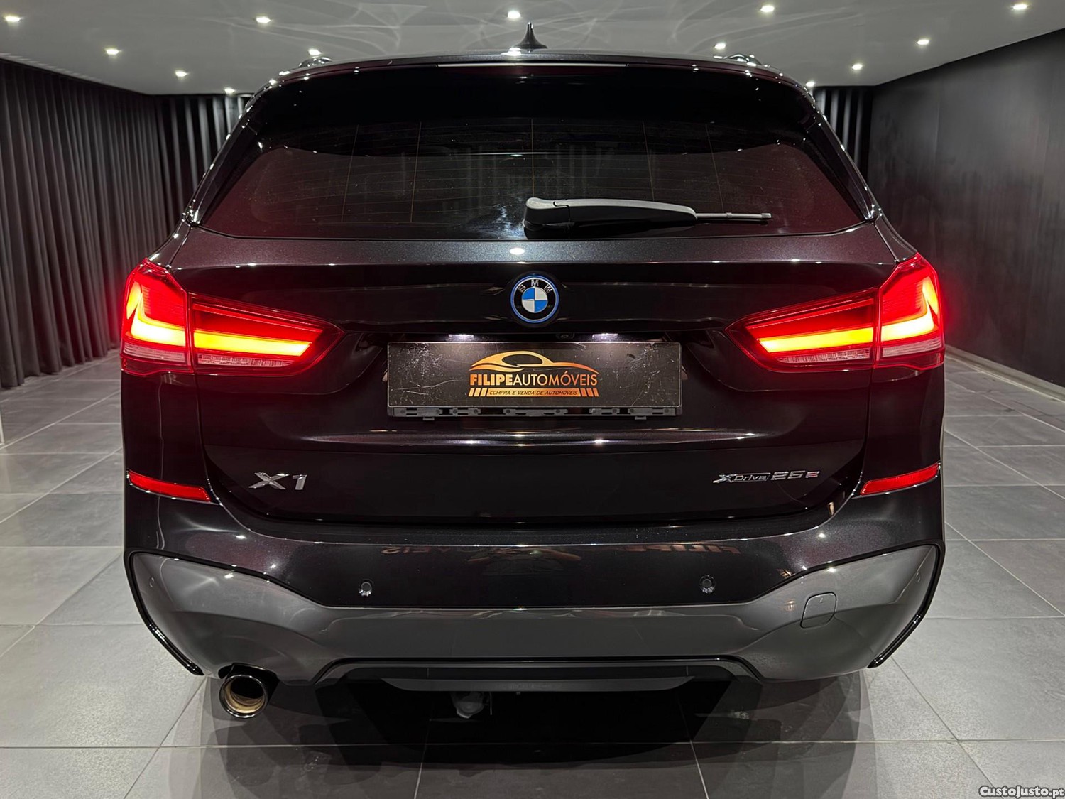 BMW X1 xDrive25e Pack Desportivo M — fotografia 19