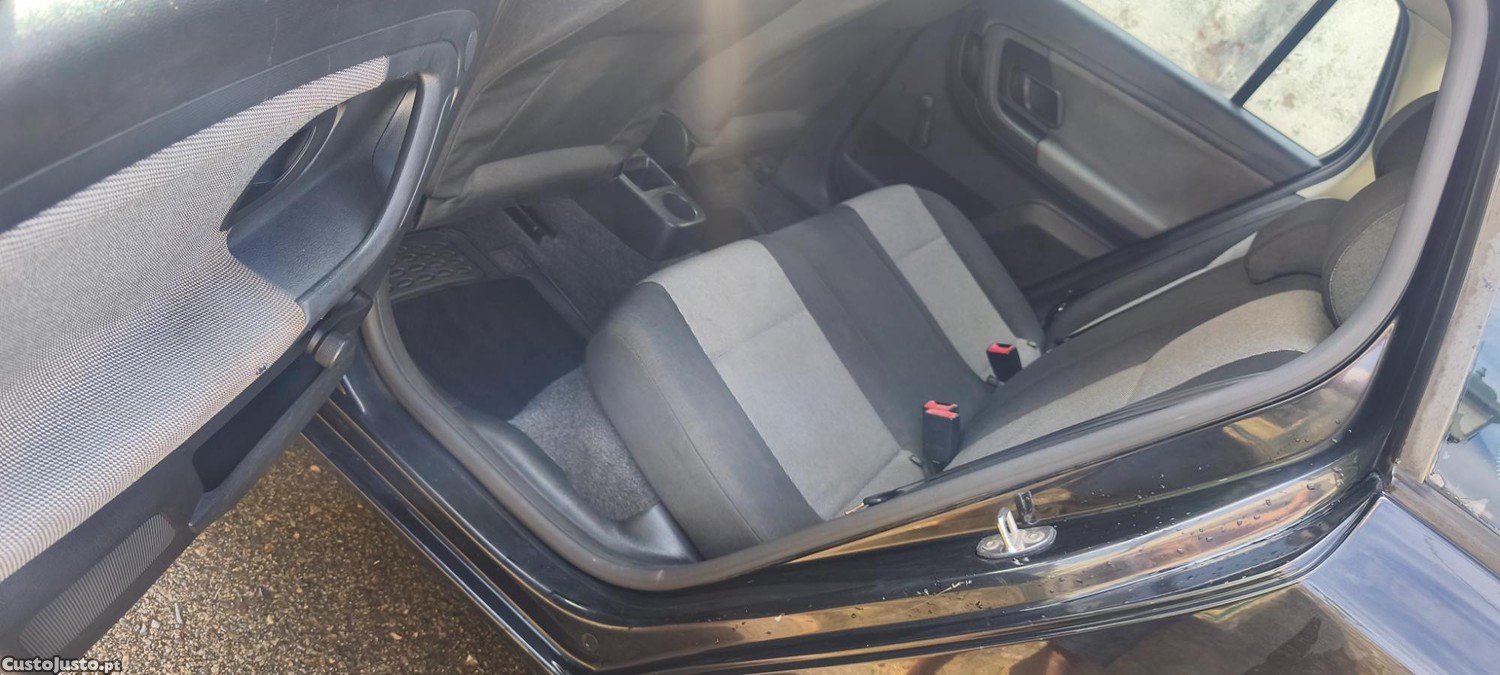 Skoda Fabia 1.2 — fotografia 3