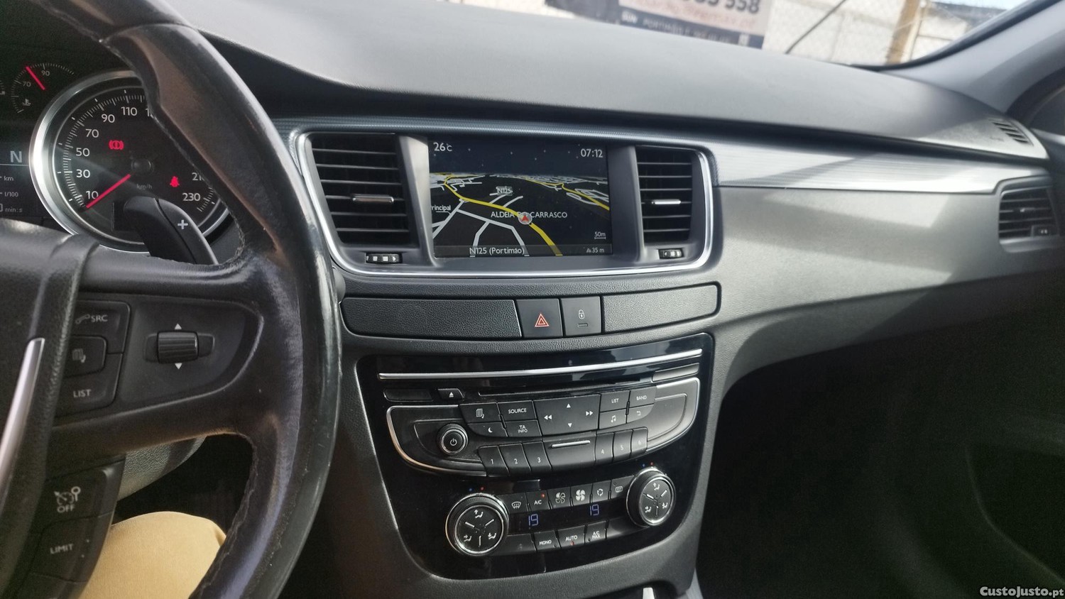 Peugeot 508 SW 1.6 automática — fotografia 6