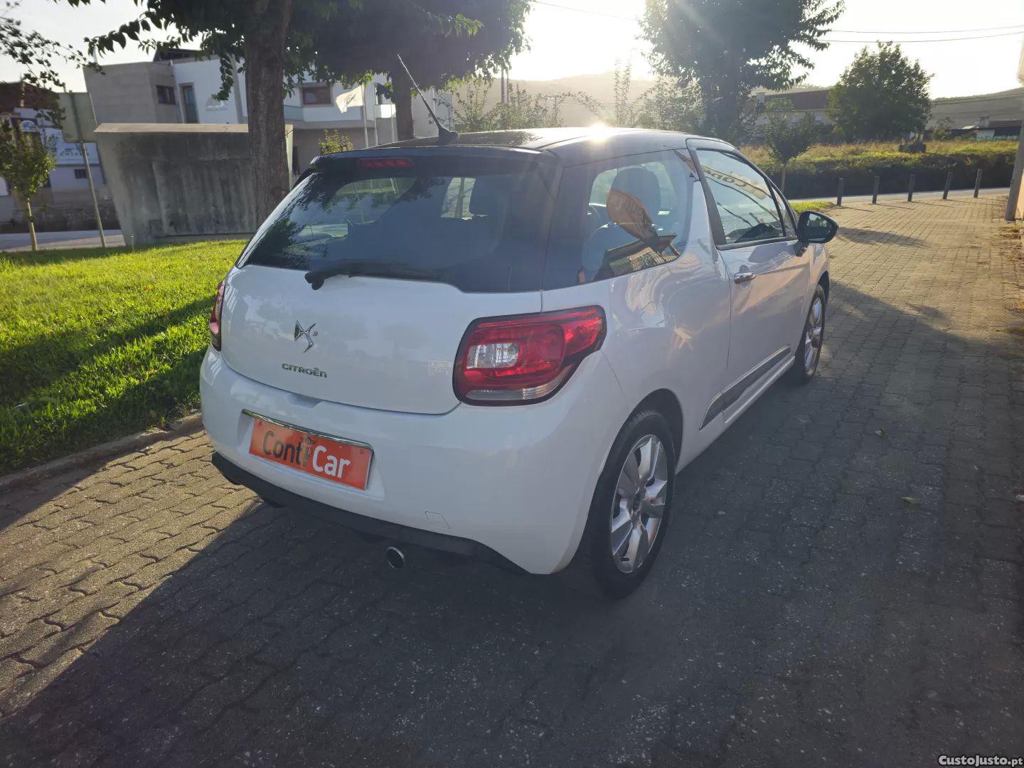 Citroën DS3 1.2 vti chic — photo 4