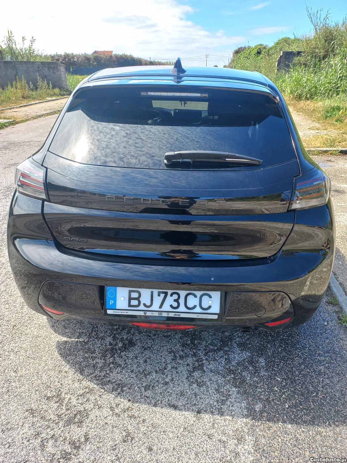 Peugeot 208 Allure — fotografia 3
