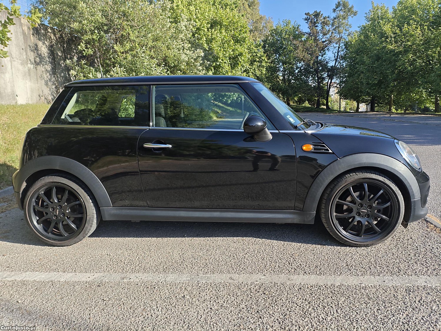 MINI Cooper 1.6 Diesel - 180000km — fotografia 8