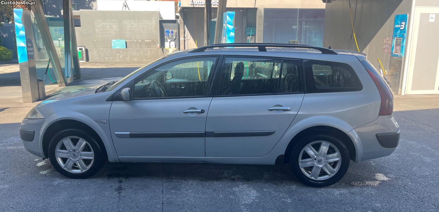 Renault Mégane 1.5 — photo 2