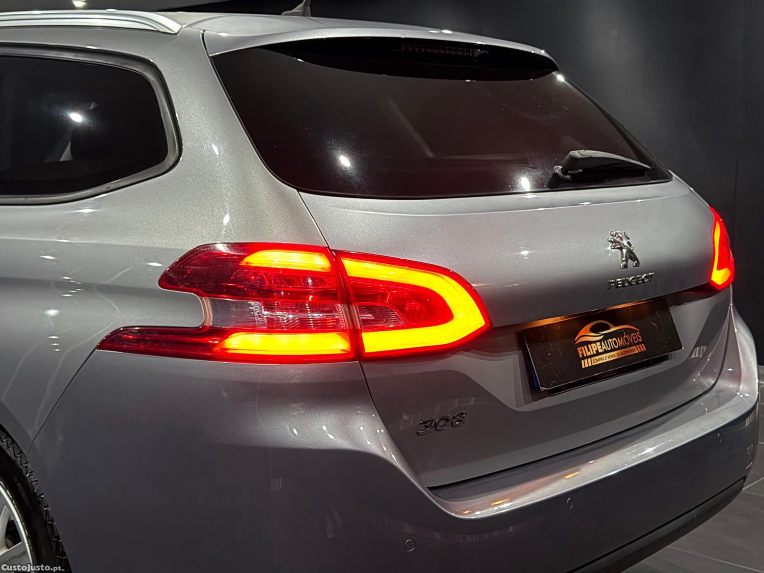 Peugeot 308 SW 1.6 BlueHDi Allure — fotografia 15