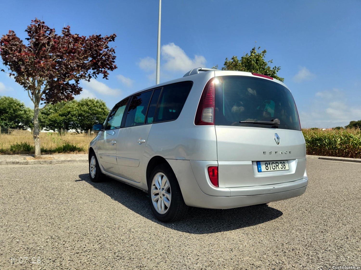 Renault Grand Espace 2.0 dCi SE 7L — fotografia 10