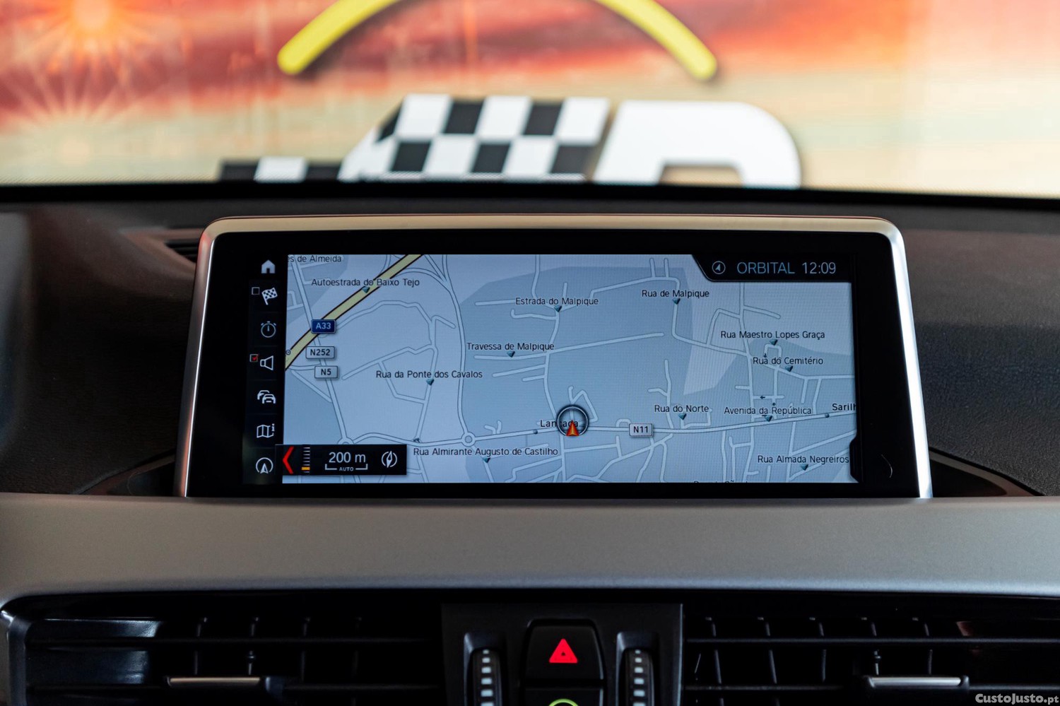 BMW X1 16 D sDrive Auto — fotografia 13