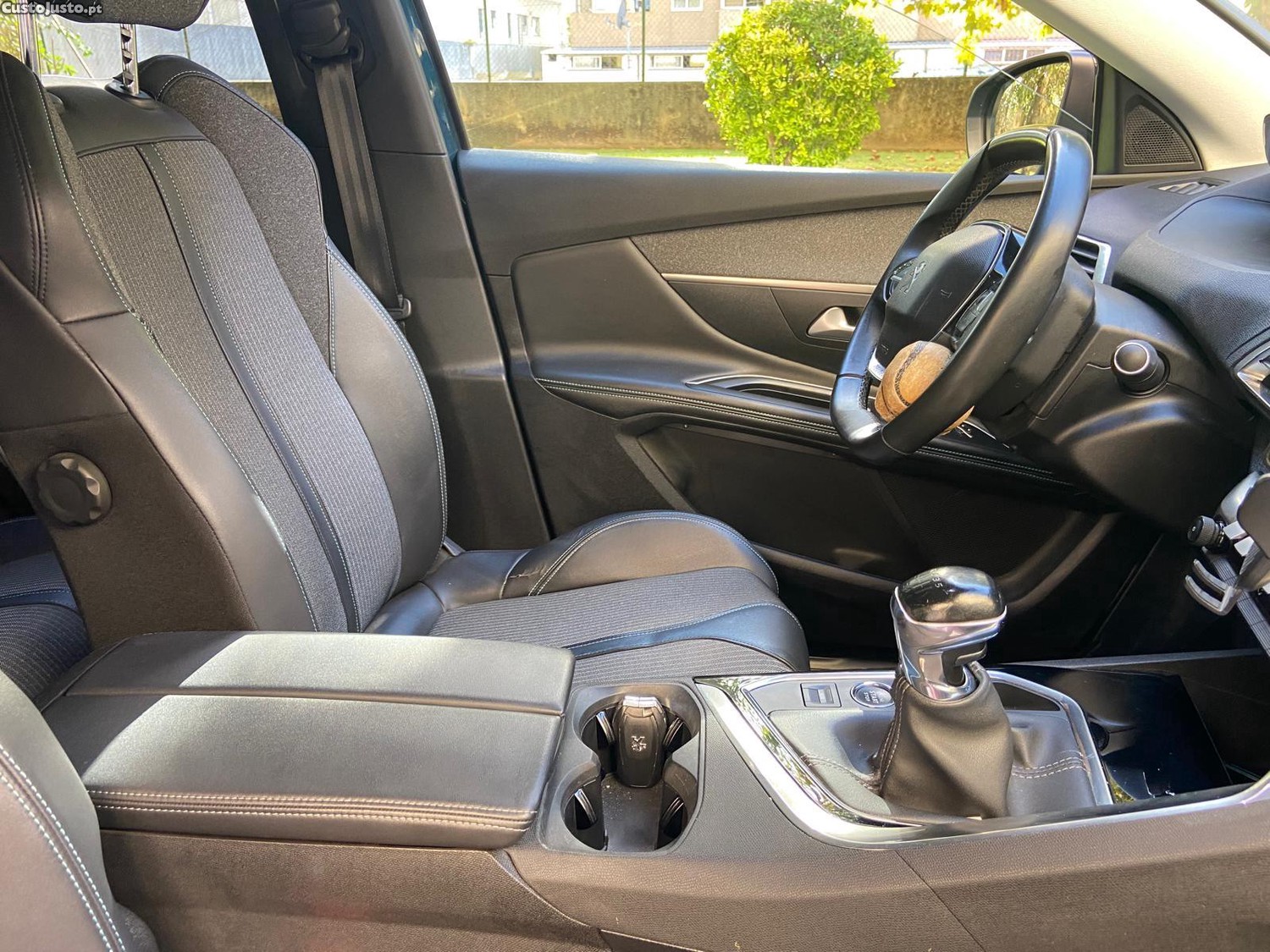 Peugeot 3008 ALLURE — photo 3