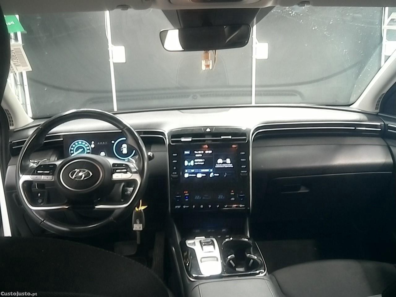 Hyundai Tucson 1.6 TGDI HEV230 Premium Auto — photo 5