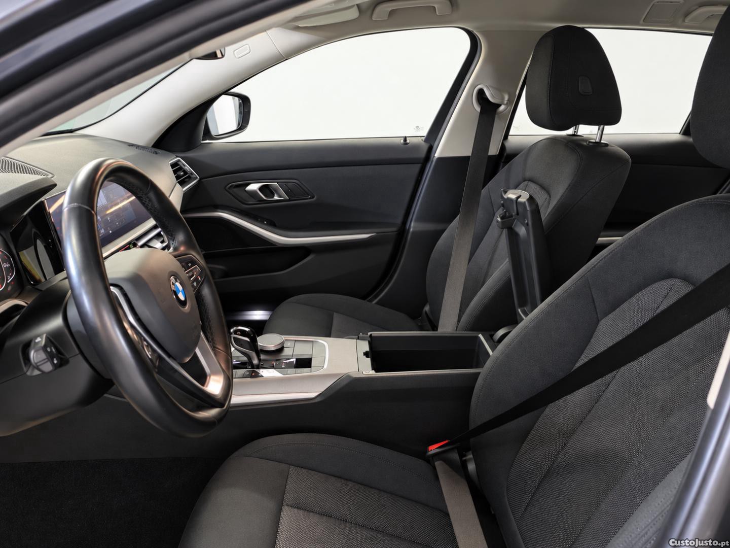 BMW 330 E TOURING CORPORATE (AUTO) - 20 — photo 4