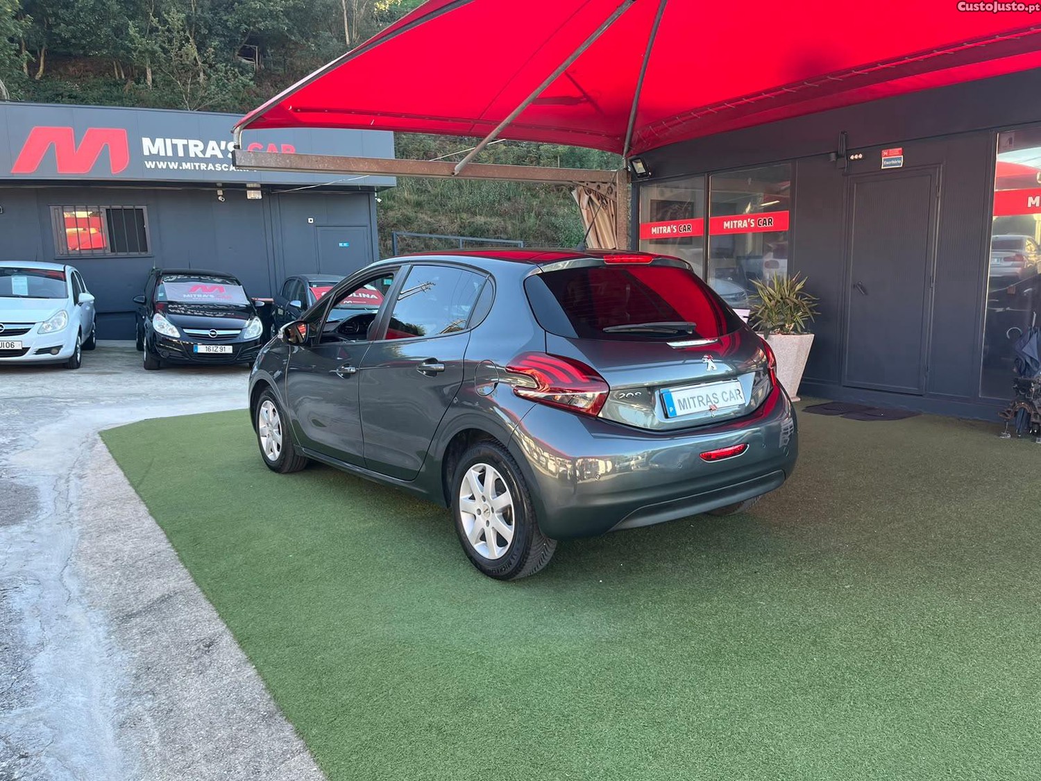Peugeot 208 1.2 | POUCOS KM's — photo 3