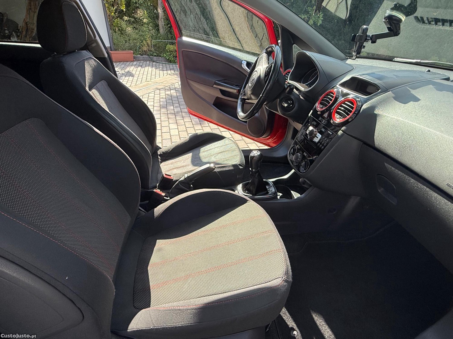 Opel Corsa Black Edition 1.2 Gasolina Ano 2010 — fotografia 4