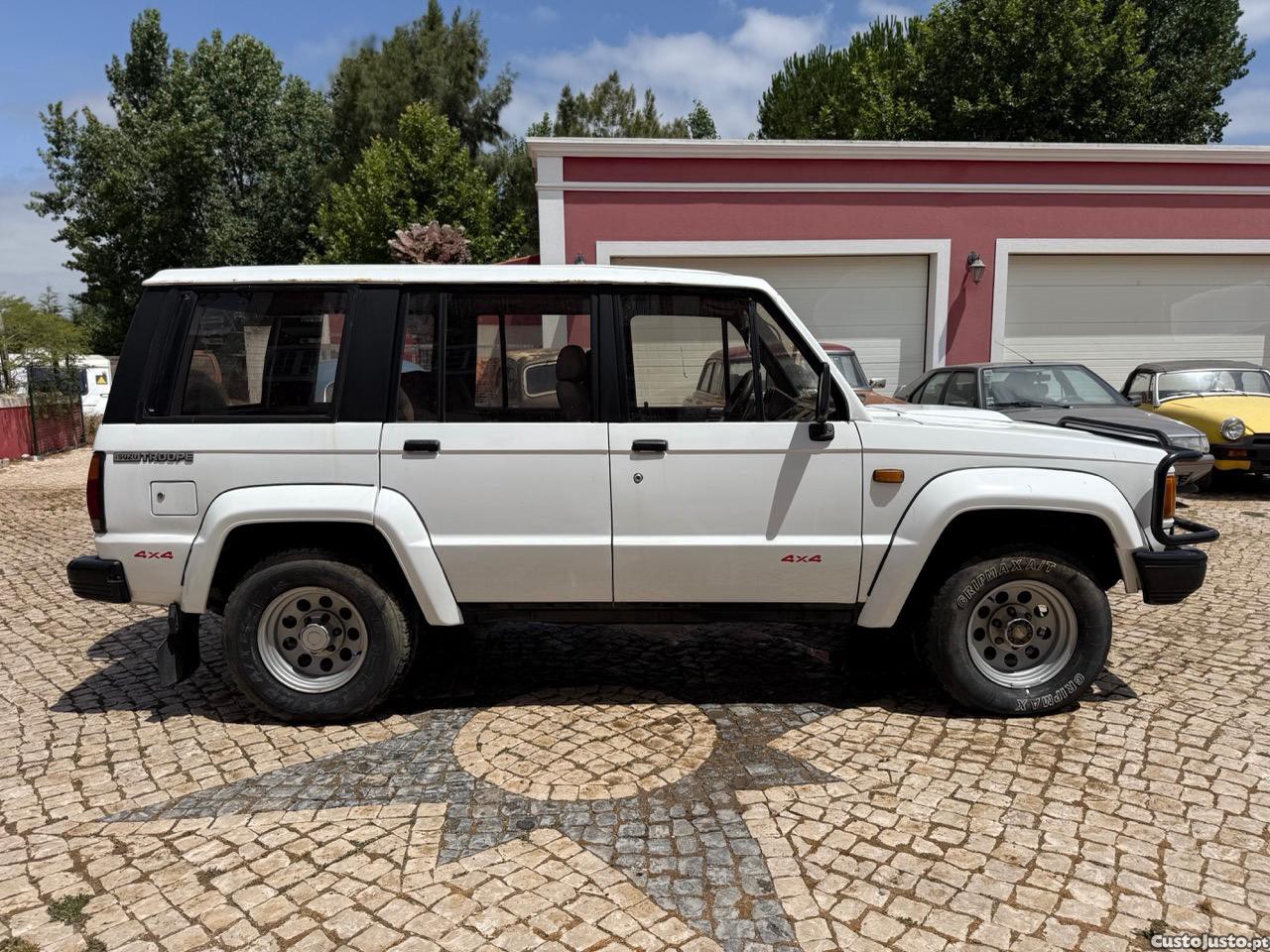 Isuzu Trooper Longo — fotografia 21