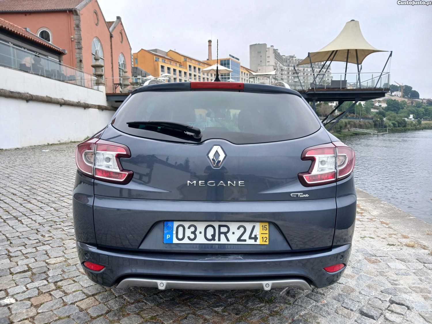 Renault Mégane 1.5 dci sportourer 2015 gt line — fotografia 6