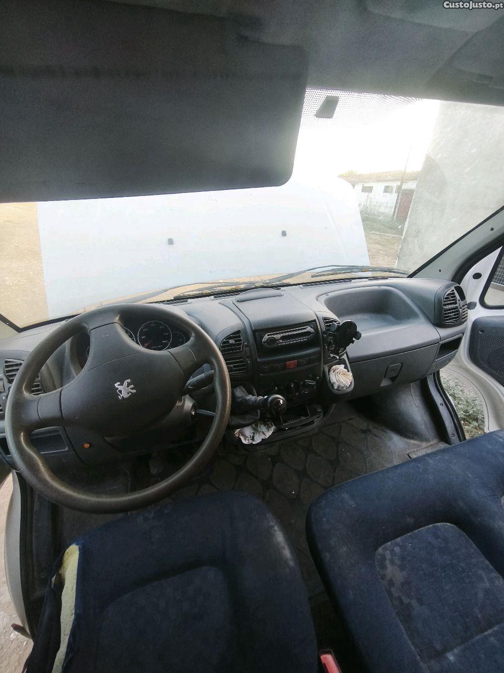 Peugeot Boxer 2.2 HDI — fotografia 5