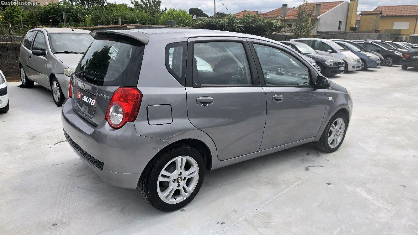 Chevrolet Aveo 1.2 — fotografia 9