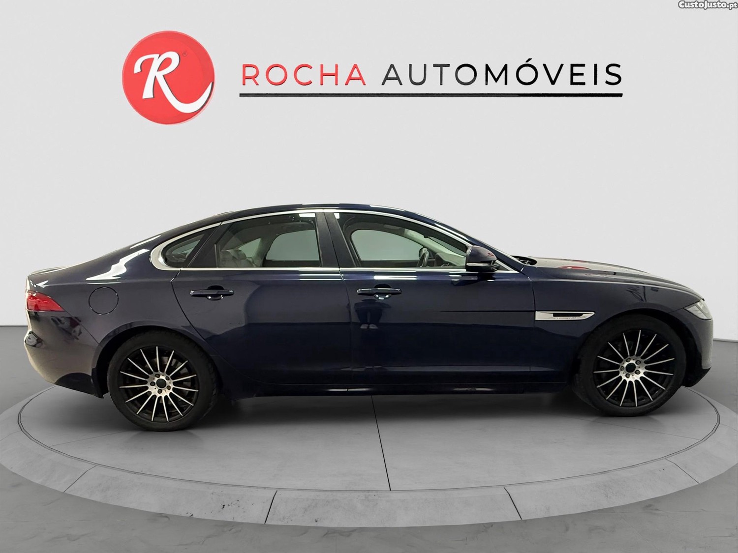 Jaguar XF 2.0D PRESTIGE — fotografia 10
