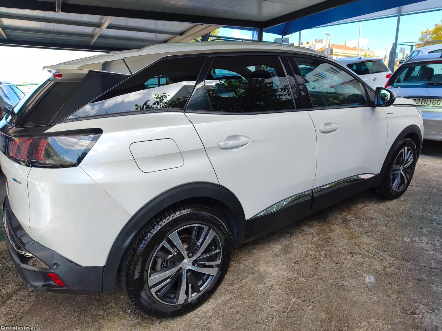 Peugeot e-3008 Allure — photo 4