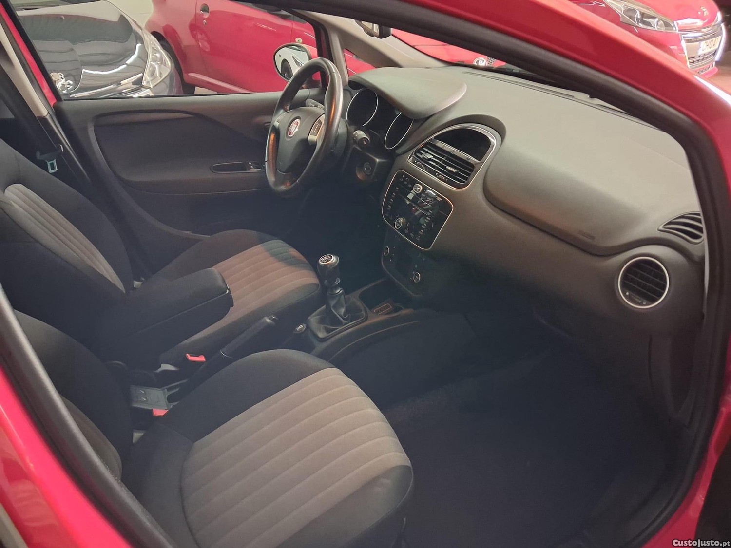 Fiat Punto 1.2 Lounge S&S — fotografia 7