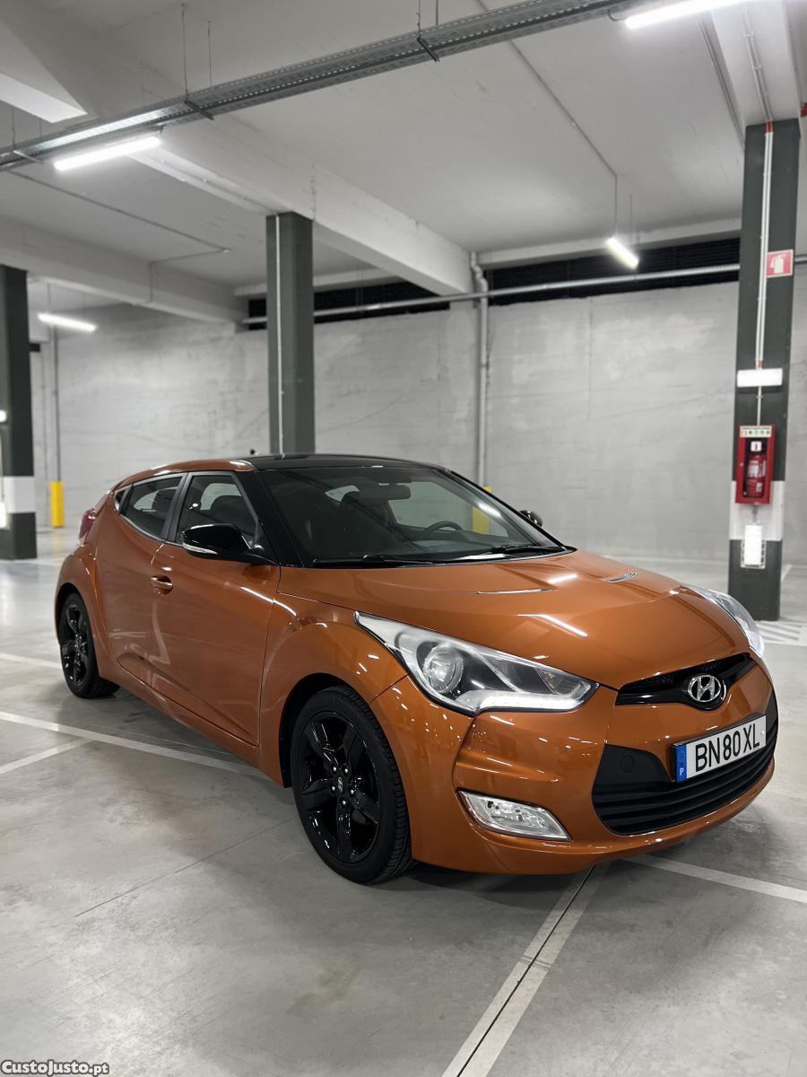 Hyundai Veloster 1.6 GDI 140 CV - 11 foto 4