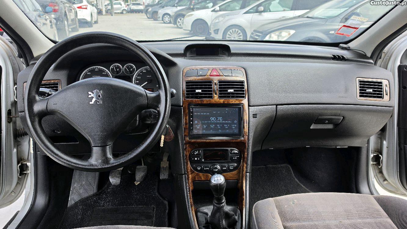 Peugeot 307 1.4 HDI — fotografia 3