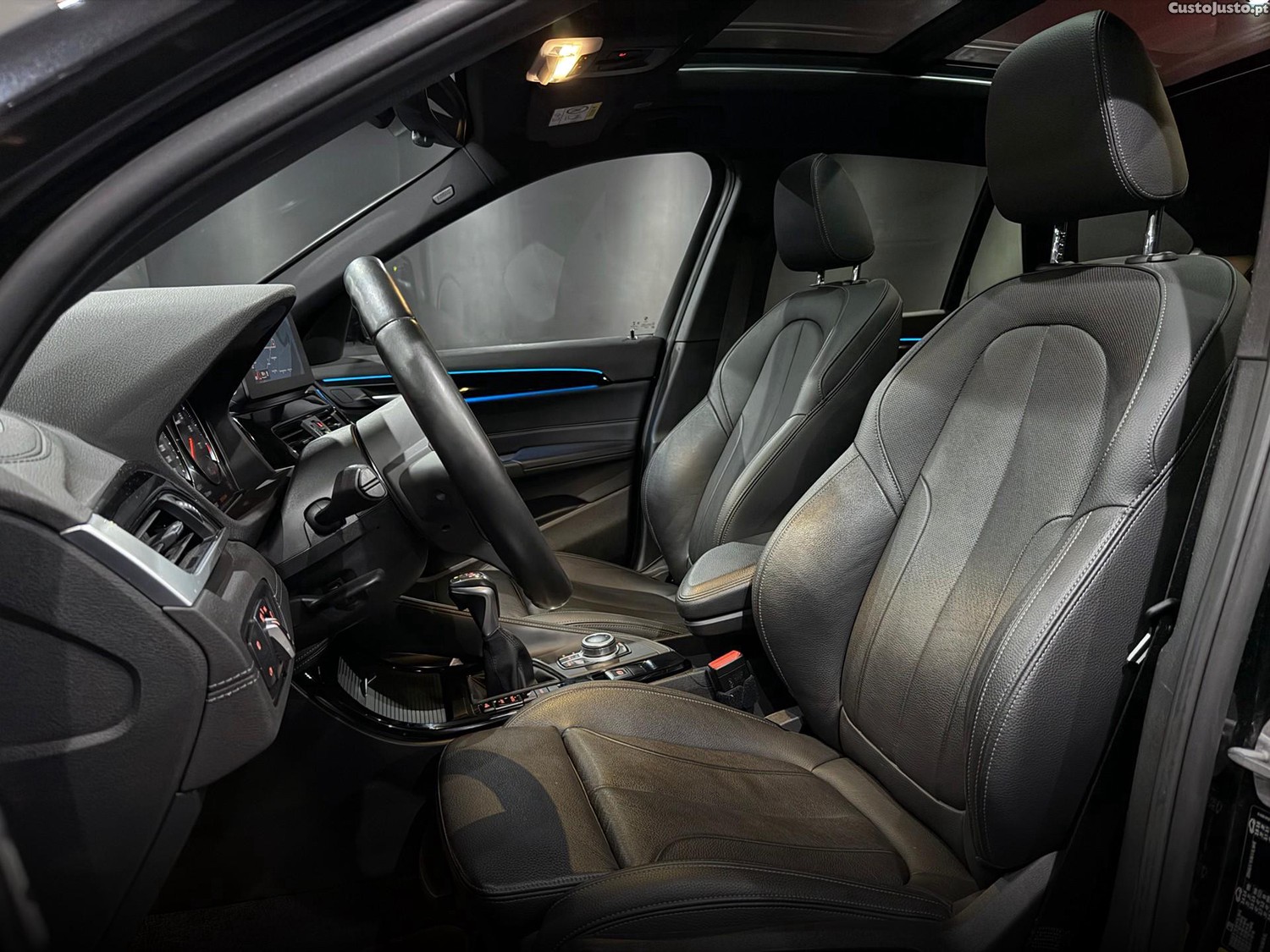 BMW X1 xDrive25e Pack Desportivo M — fotografia 8