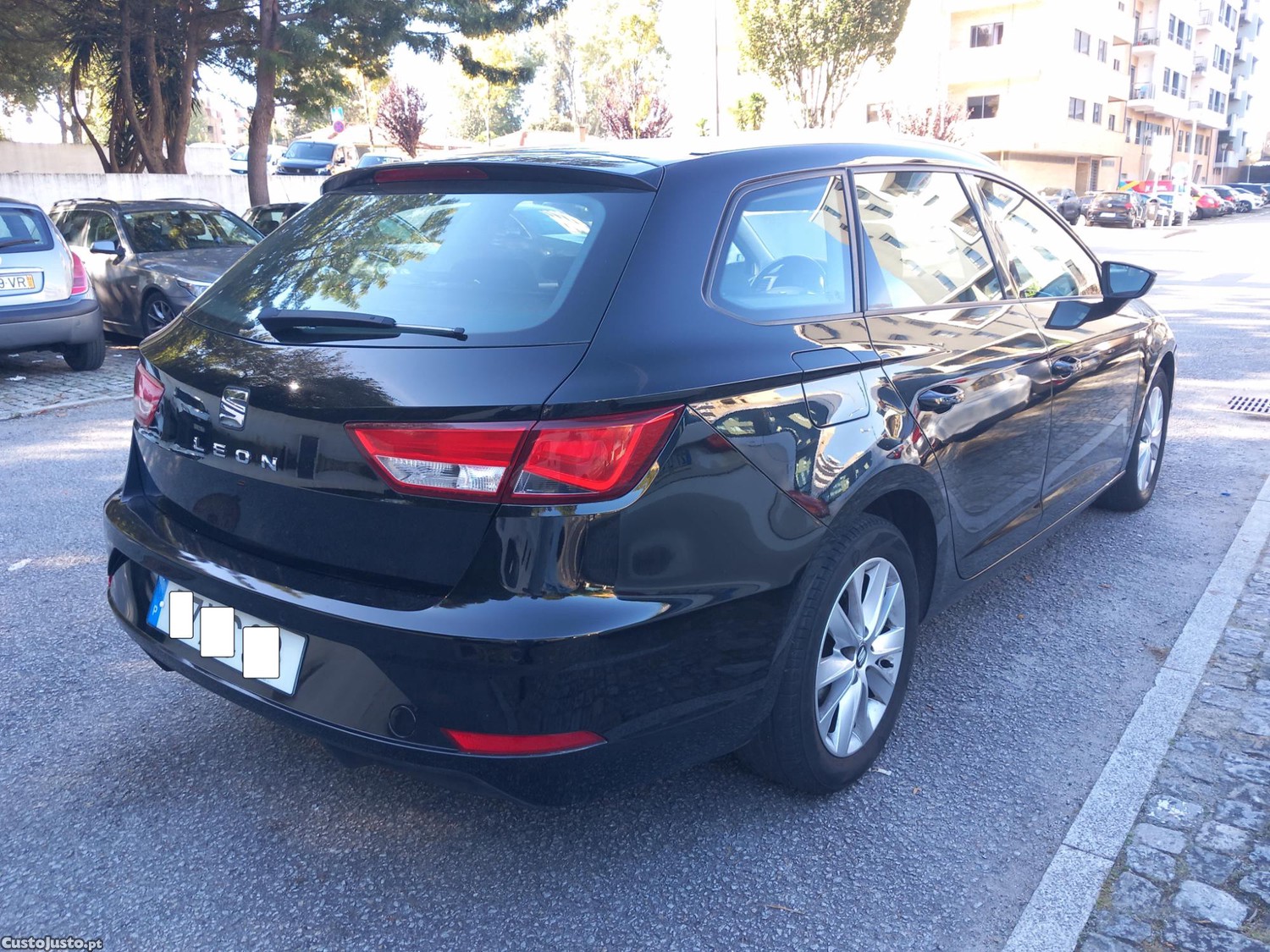 Seat Leon ST 1.6 TDI Style S/S - 19 — fotografia 4