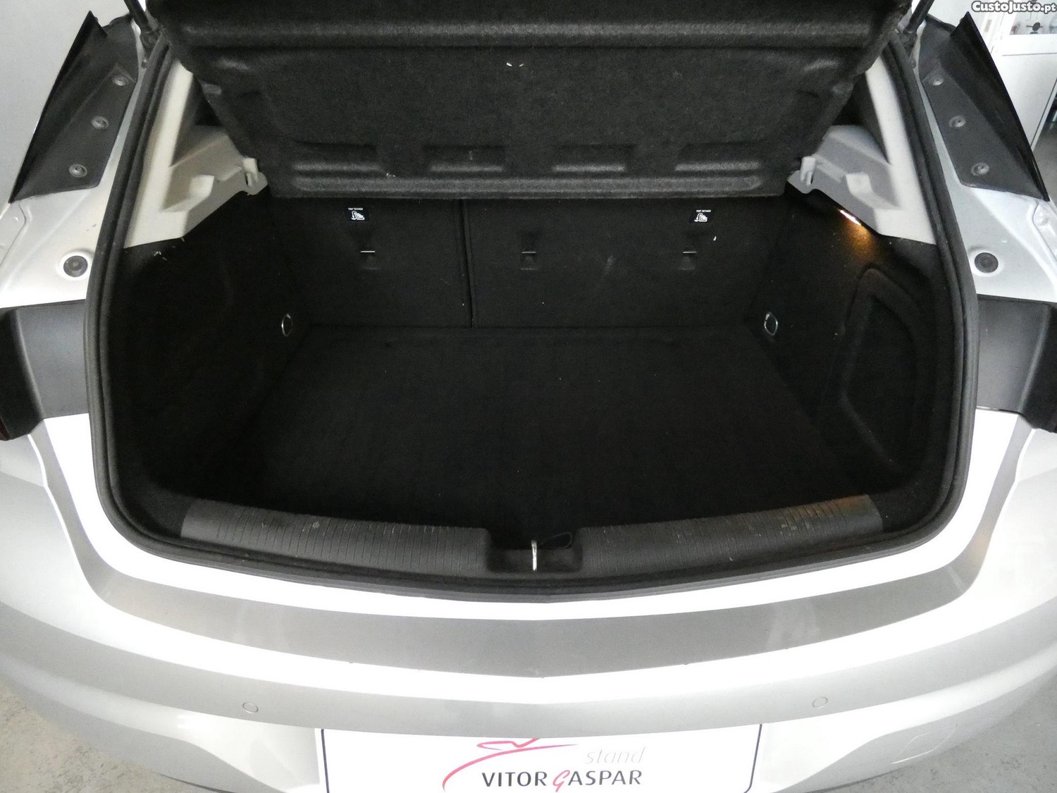 Opel Astra 1.6 CDTI Dynamic S/S — photo 5