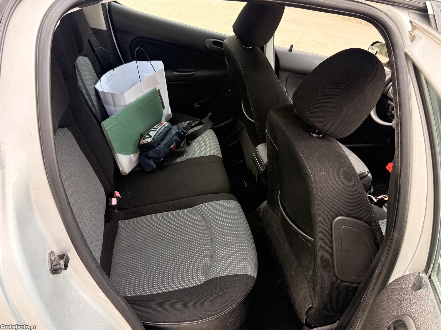 Peugeot 206 1.1 — fotografia 3