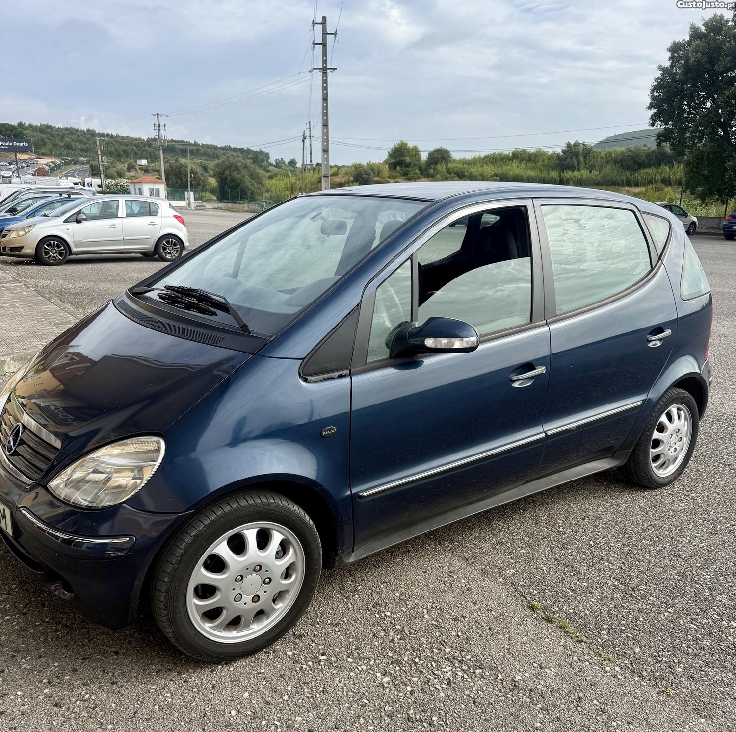Mercedes-Benz A 170 Elegance — fotografia 11