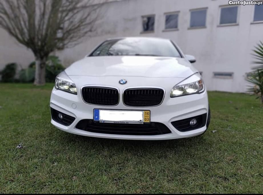 BMW 216 Active Tourer 216 — fotografia 6