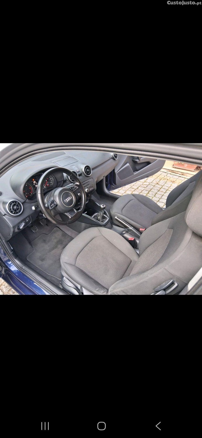 Audi A1 1.6tdi sport — fotografia 5