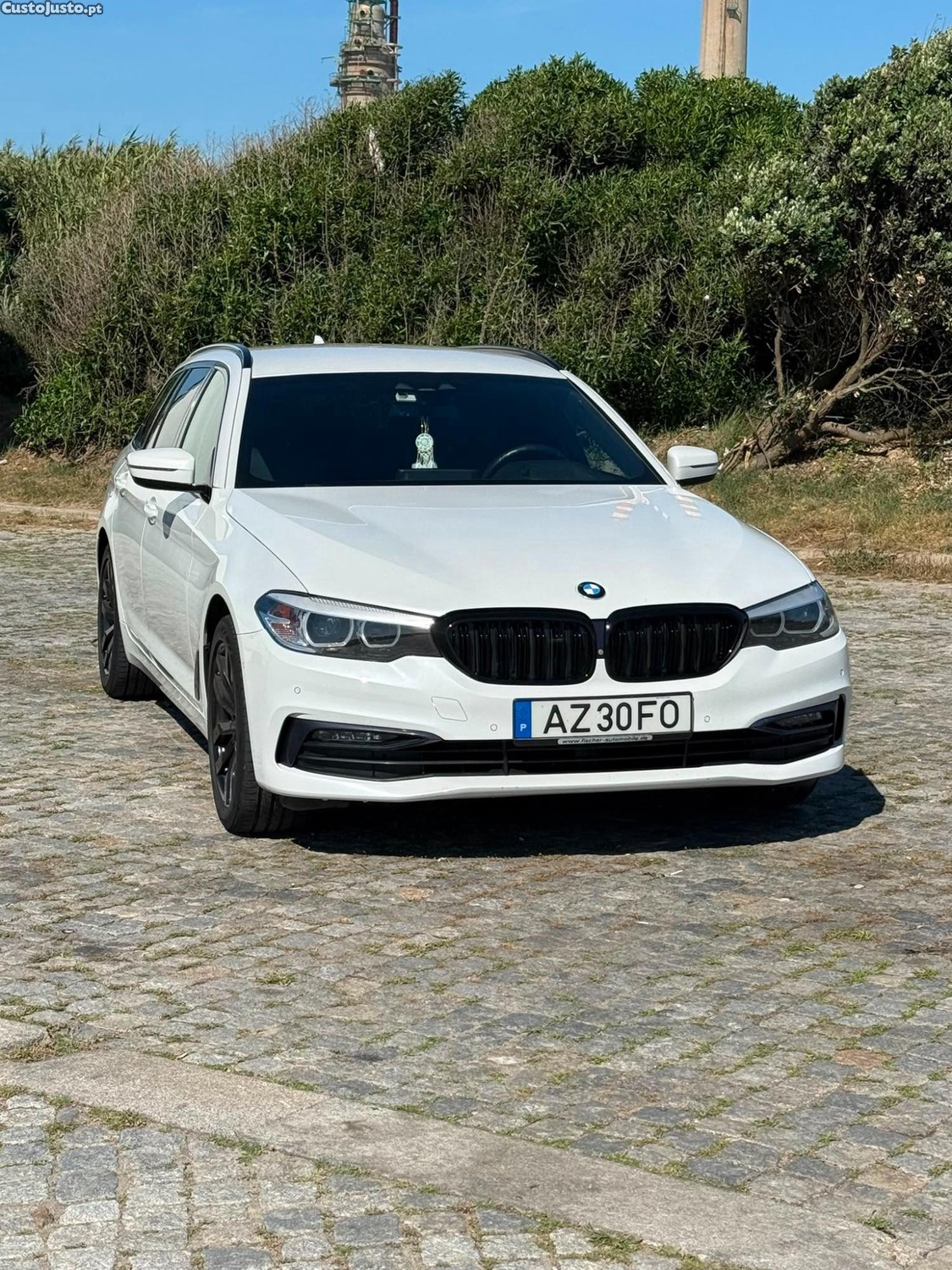 BMW 520 Xdrive — fotografia 2