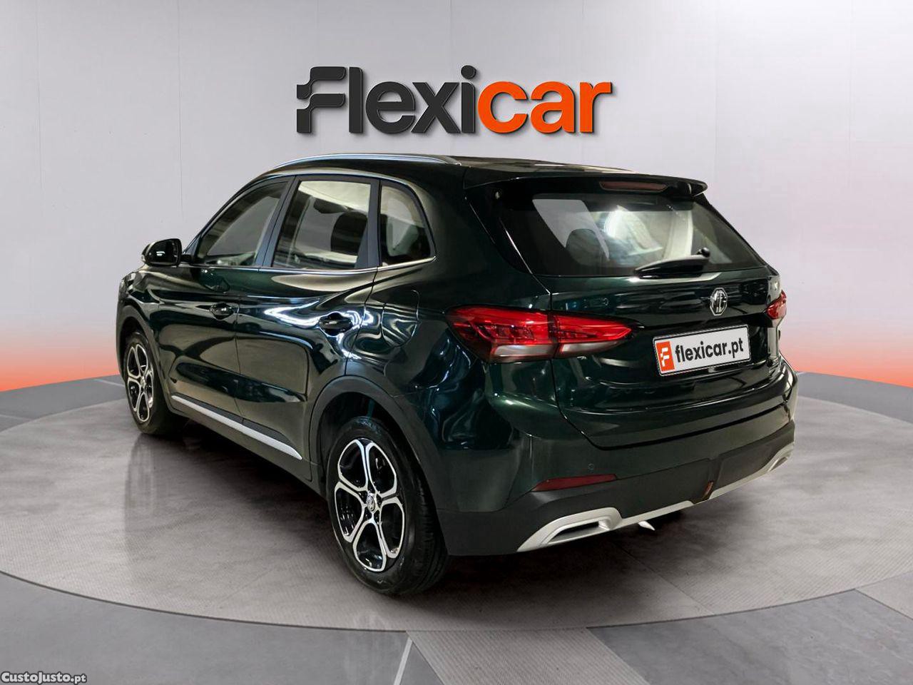 MG ZS 1.5 Hybrid+ Luxury — photo 3