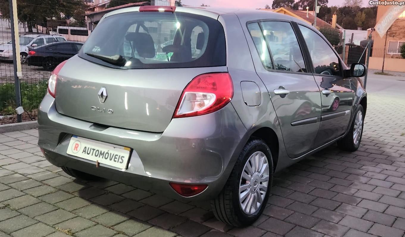 Renault Clio 1.2 16V CONFORT/NACIONAL/C/ GARANTIA — photo 4