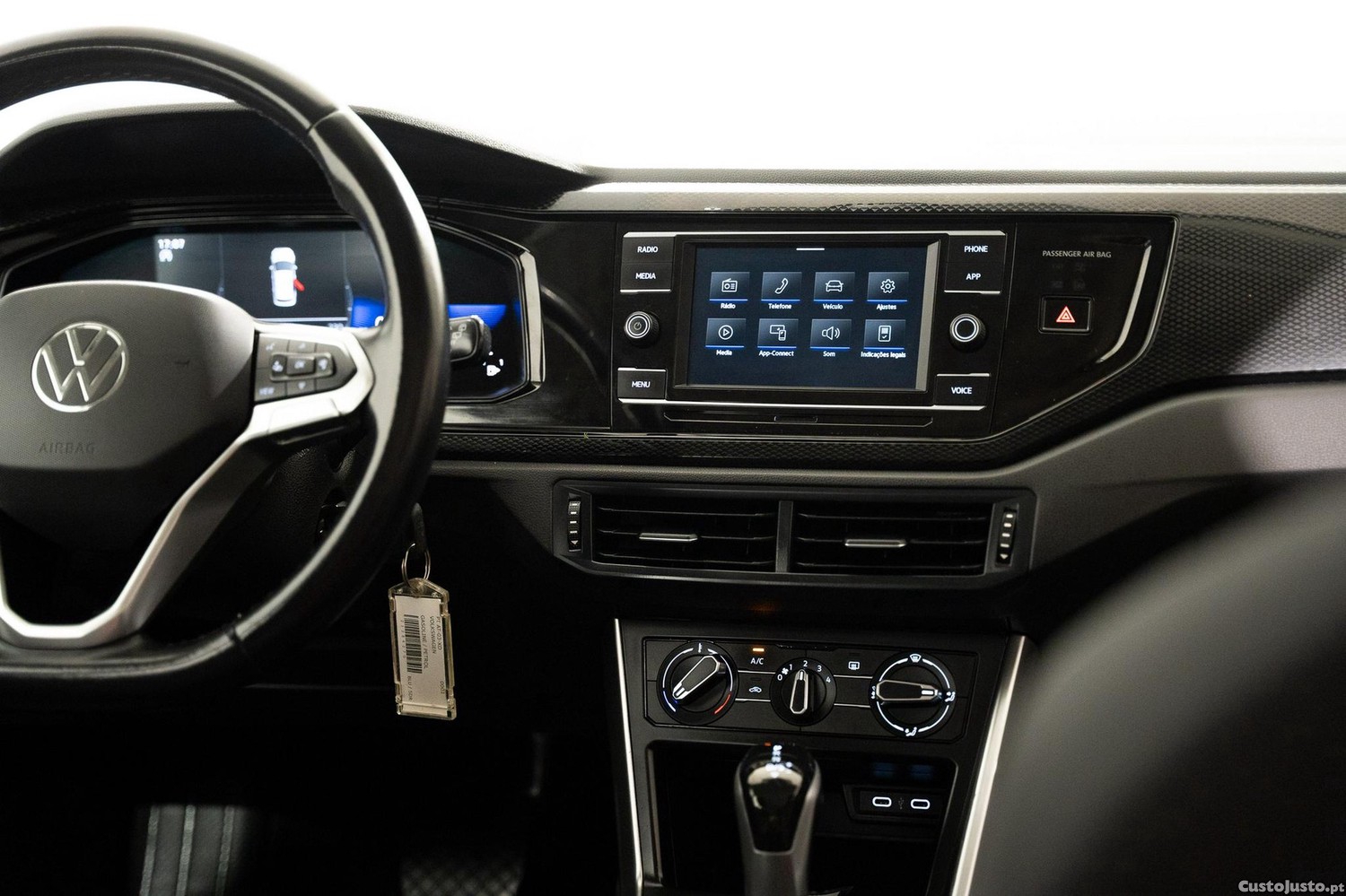 Volkswagen Taigo 1.0 TSI Life DSG — fotografia 14